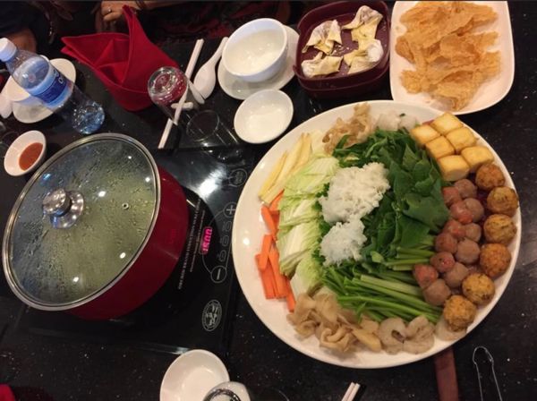 カンボジア・アンコールワット「11月アンコールワット:シュリムアップ」の写真：2014.11.22
夕食はすごくおしゃ...