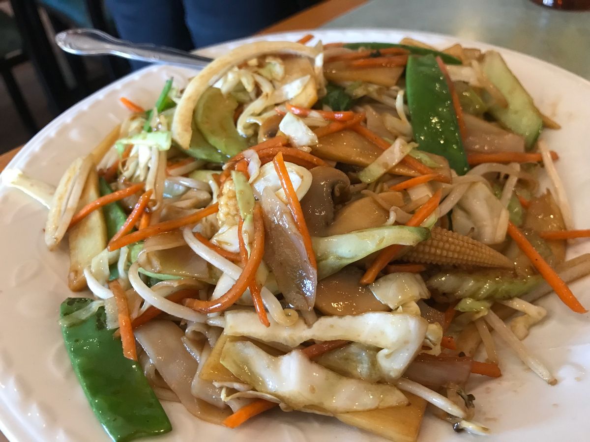 友達が経営している中華のお店。
この時は学生の時以来の再会で嬉しかったです