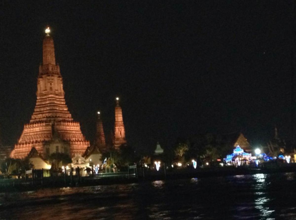 2013.12.09
いやー、時代はめまぐるしく進化しています。
バンコク...