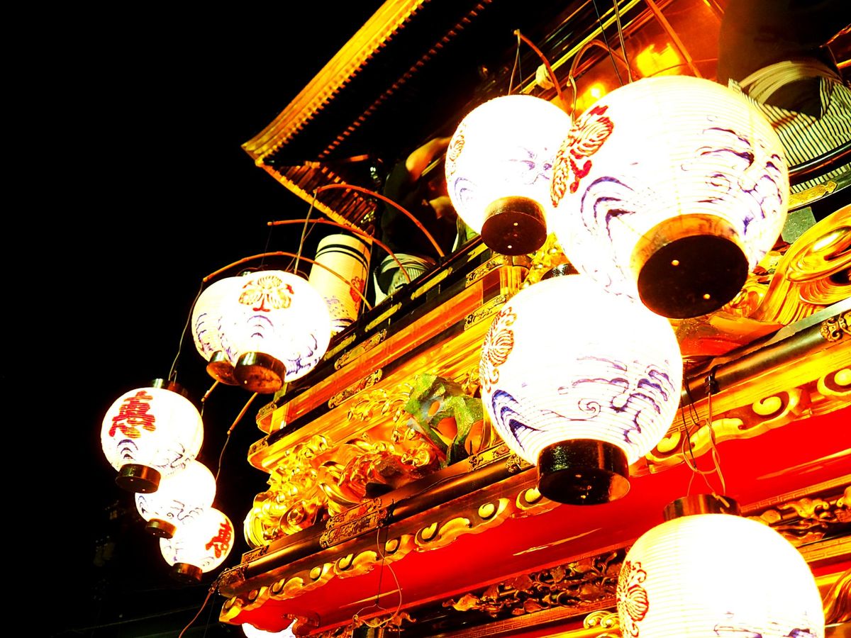 富山県南砺市 城端曳山祭
小さな街の曳山祭だけど、厳かな雰囲気で街に住む人...