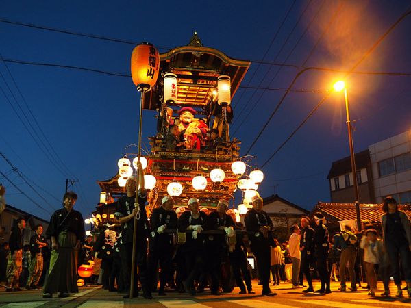 日本「ニッポン北陸 祭り紀行」の写真：富山県南砺市 城端曳山祭
小さな街の曳山...