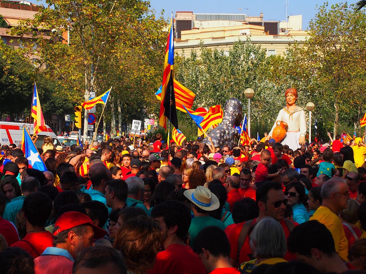 カタルーニャ 国民の日の独立要求デモ
9月11日にバルセロナの街に繰り出す...