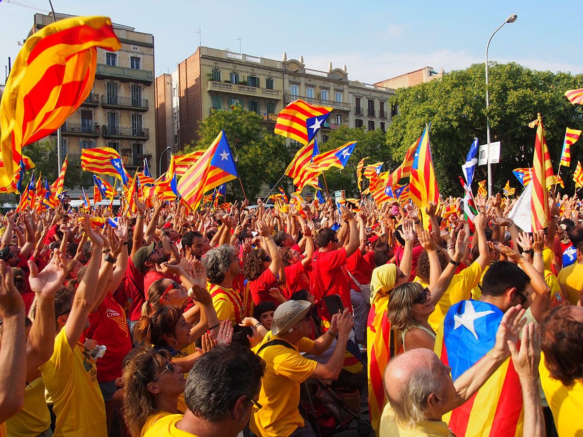 カタルーニャ 国民の日の独立要求デモ
9月11日にバルセロナの街に繰り出す...