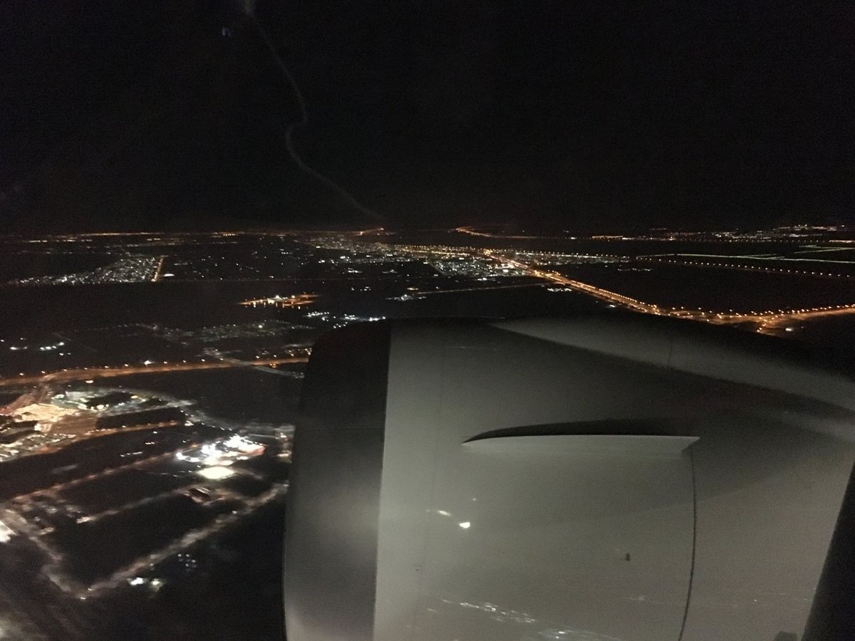 おまけ
*
今回、エティハド航空を使い、往復共にUAEの首都アブダビでトラ...