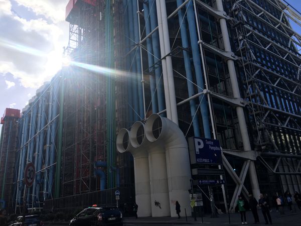 フランス・パリ「フランス・パリ/Paris France」の写真：ポンピドゥーセンター！
今回は外しか見ら...