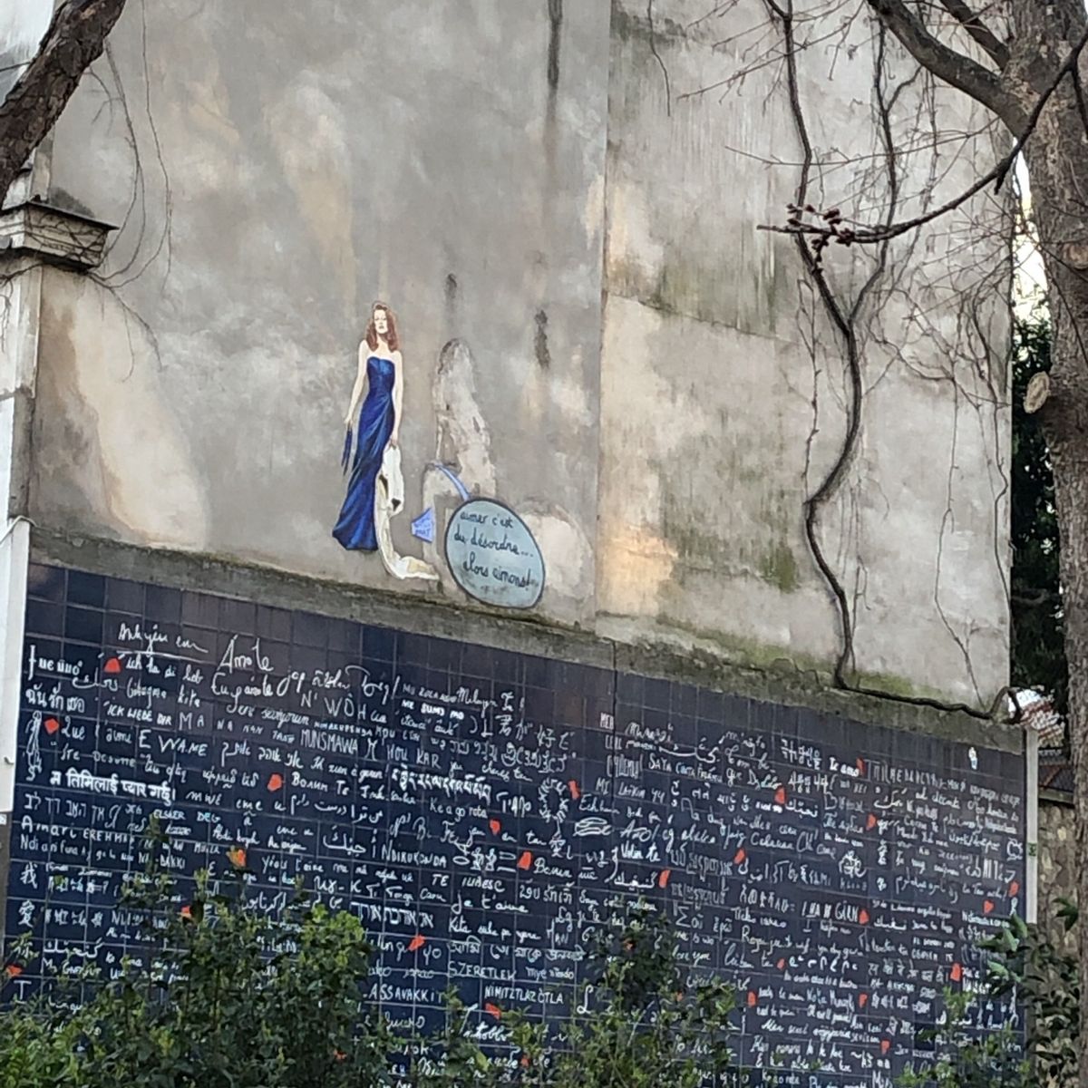 夕方は18区へ行き、カフェ・デ・ドゥ・ムーランへ🍮
映画「アメリ」に出てく...