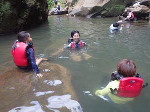 憧れのピナイサーラ。過酷な4時間の登山、滝の上からの眺めは最高！下山して滝...
