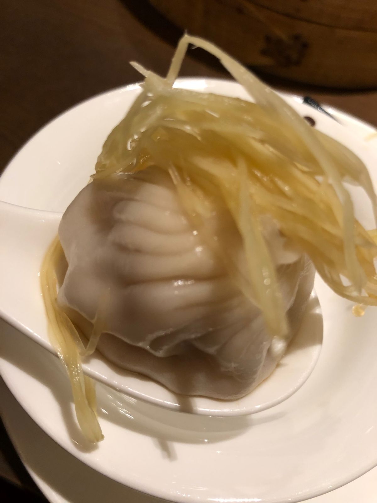 地下鉄に乗って豫園へ
この日は曇ってたので
豫園は最終日に賭けることにして...