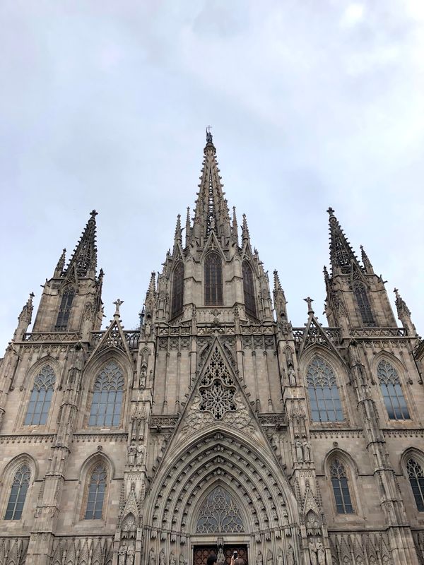 スペイン「スペインepisode7」の写真：カタルーニャ大聖堂は必ず訪れる

コロナ...