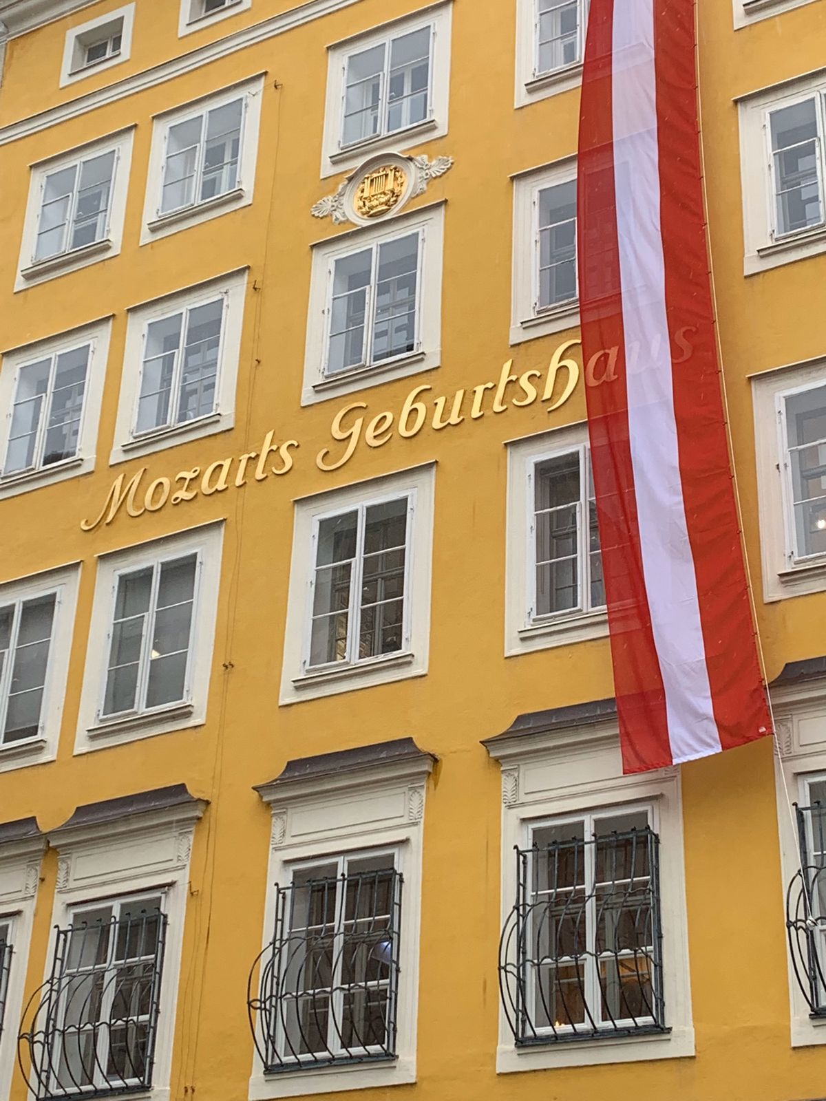 インスブルックそしてザルツブルグ。モーツァルトの生家と大聖堂