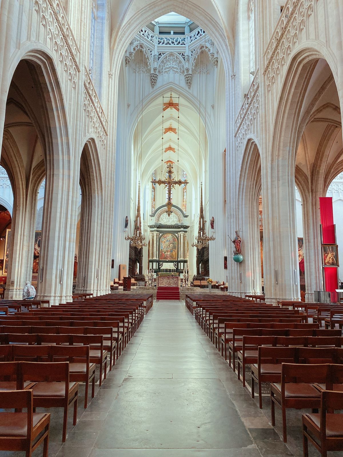アントワープはずっと行ってみたかったまち。フランダースの犬の教会、まちは狭...