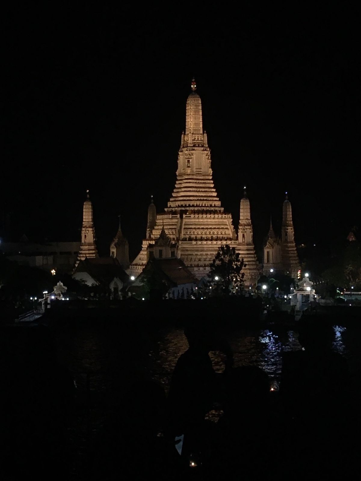 行ってよかったルーフトップバー