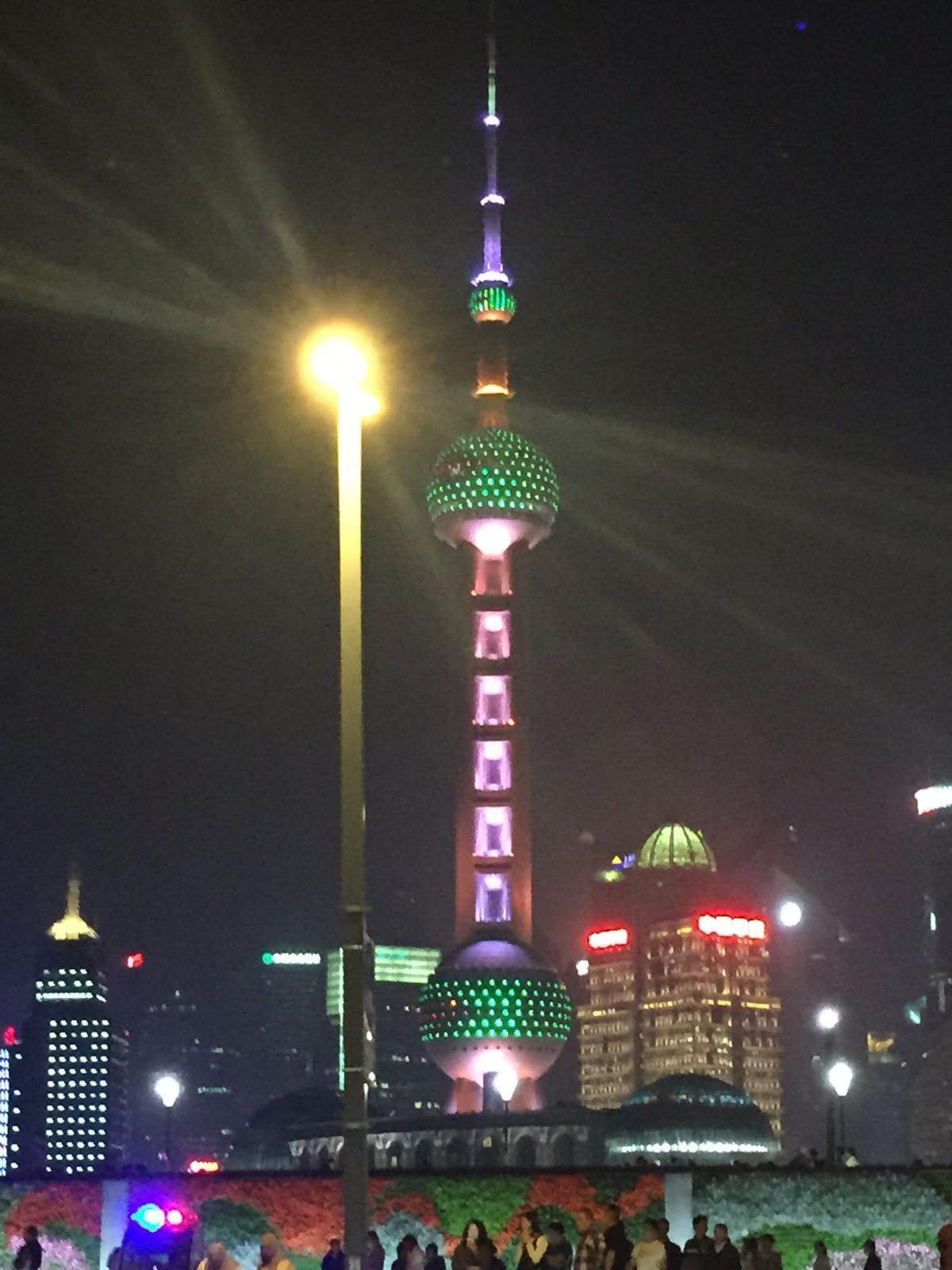 PM2.5が無ければ結構夜景も素晴らしい！