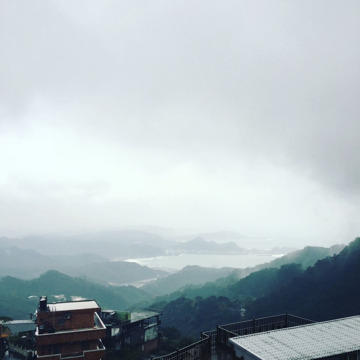 2016年台湾🇹🇼九份。
日帰りやと人が多くて疲れるだけなので一泊し...