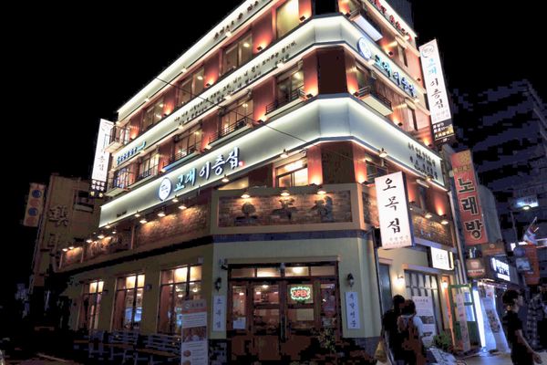 大韓民国 (韓国)・ソウル「ソウルひとり旅」の写真：ホテルの周辺。
ホテルの朝ごはんも美味し...