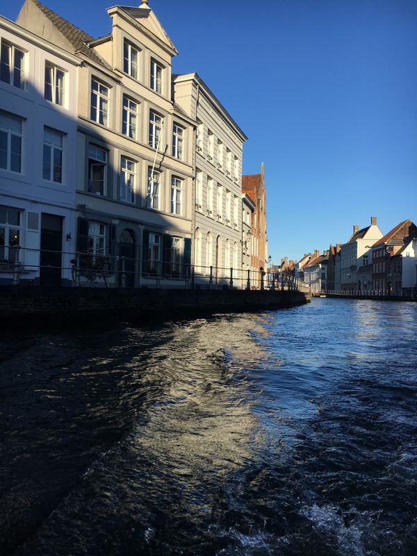ベルギー・ブリュッセル「ベルギーで年越し」の写真：#ブルージュ運河クルーズ景色が素敵
#ケ...