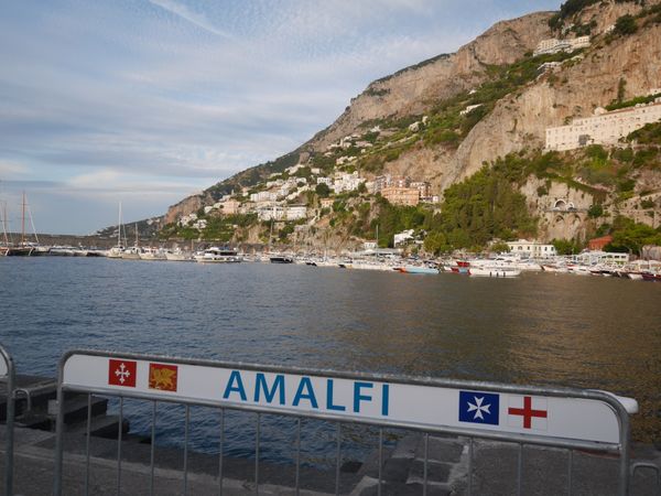 イタリア・アマルフィ「イタリア旅行」の写真：世界遺産のアマルフィ海岸。どこを切り取っ...