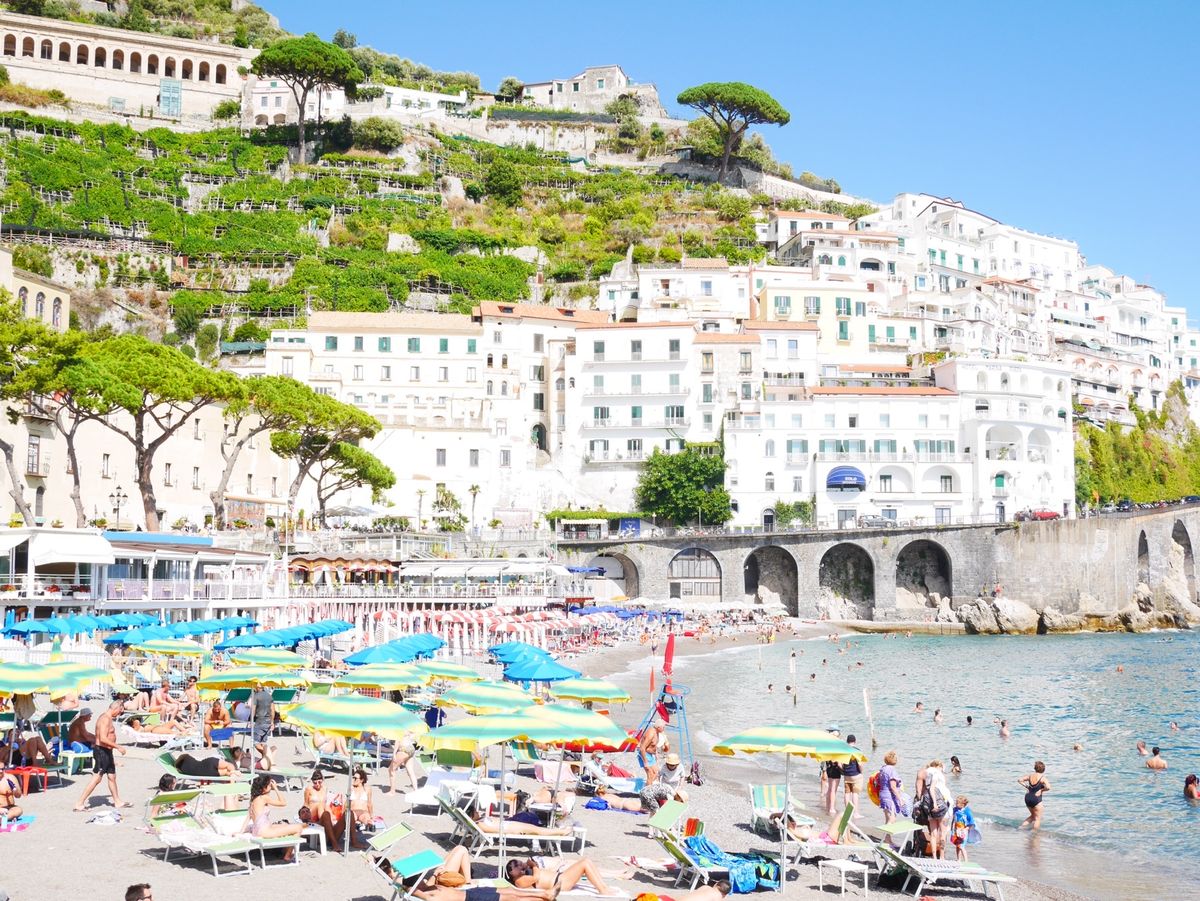 世界遺産のアマルフィ海岸。どこを切り取っても素晴らしいし感動しました。海も...