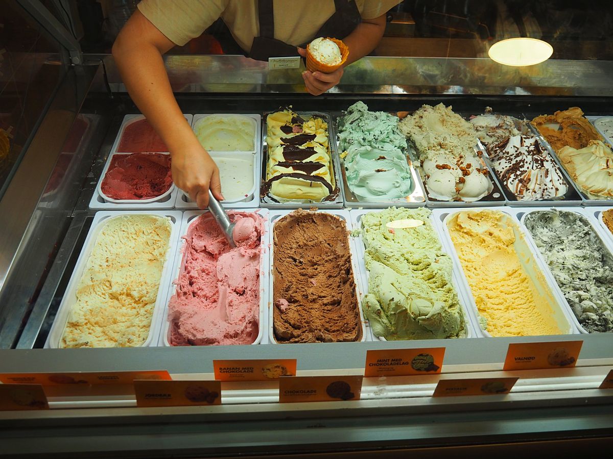 コペンハーゲンは、散歩するだけで楽しくなる街。
こじんまりした佇まいで、シ...