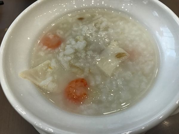 台湾「台湾」の写真：朝食は私は薬膳粥をリクエスト！
