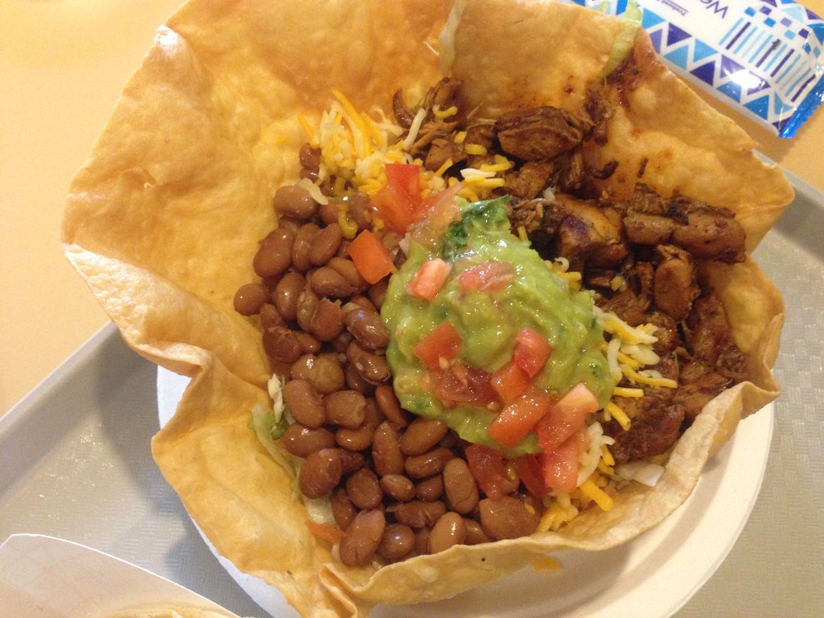 最初のお食事はメキシカン！
母は初体験！