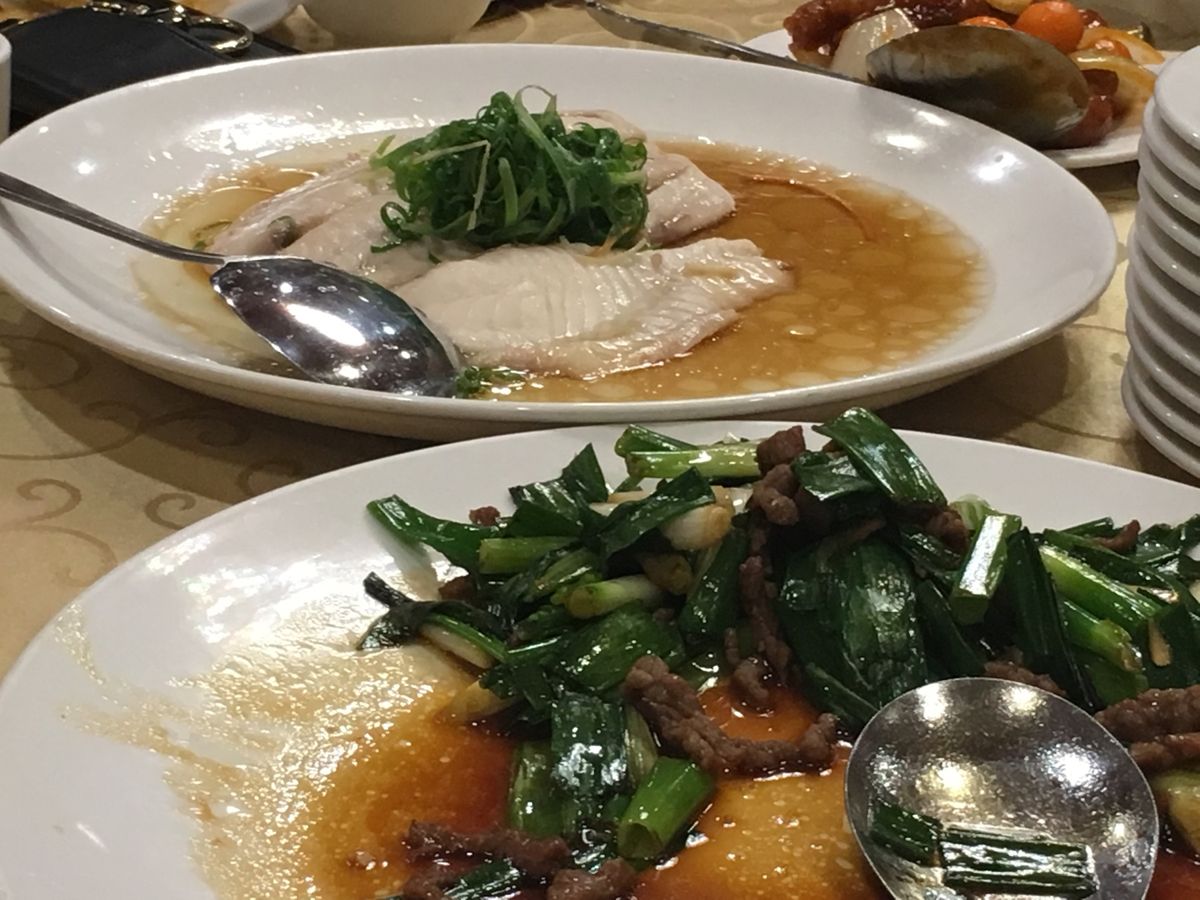 食べ物がとりあえず衝撃的。