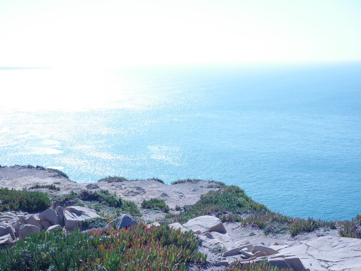 ロカ岬。ここで地終わり海はじまる。行くの大変だったけど天気良かったし気持ち...