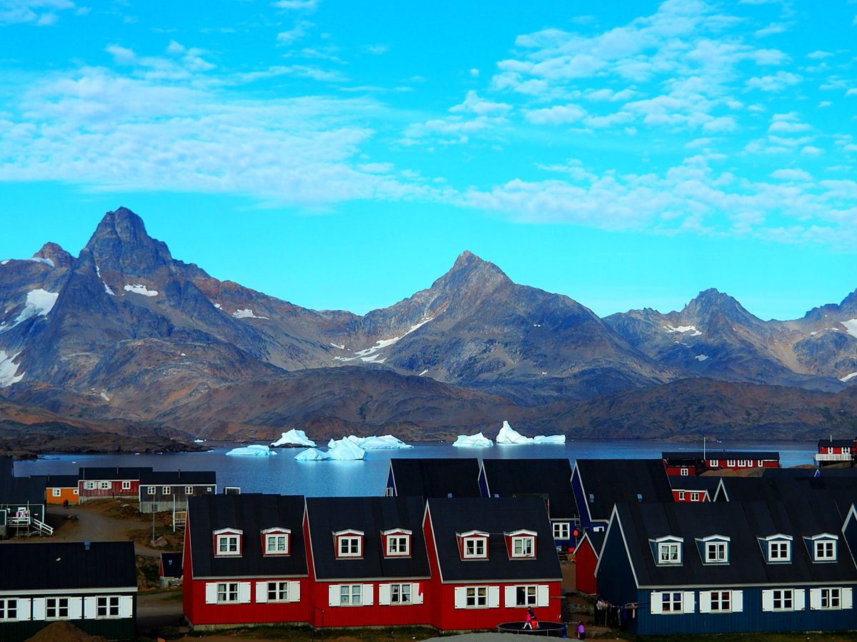 タシーラクの町を探索
タシーラクはグリーンランド東岸最大の町、と言っても人...