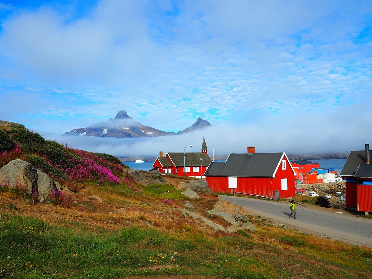 タシーラクの町を探索
タシーラクはグリーンランド東岸最大の町、と言っても人...