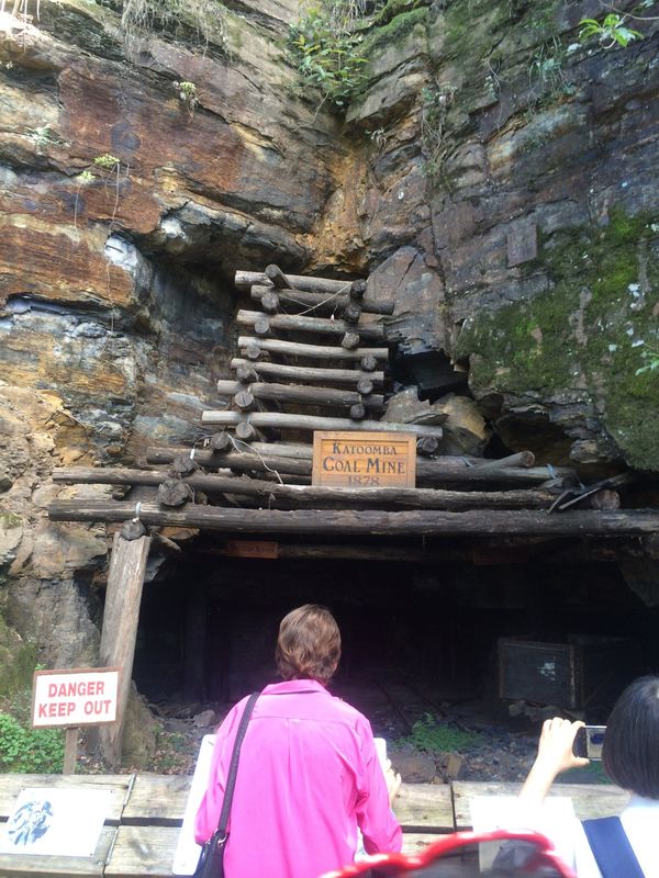 オーストラリア連邦・シドニー「オーストラリア・シドニー/Sydney NSW Australia」の写真：レールウェイから降りた後は、炭鉱跡地であ...