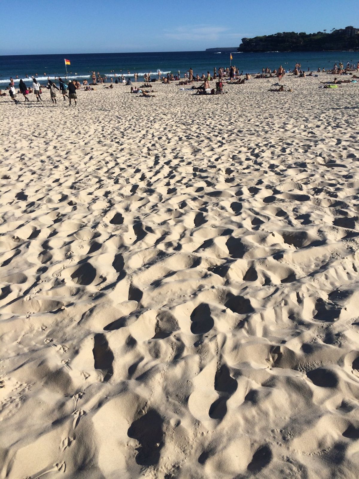 夕方はボンダイビーチへ🏖
この日はお天気も良くて風も心地良い具合だったので...