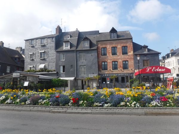 フランス・パリ「フランスの旅」の写真：オンフルール！
モンサンミッシェルのツア...