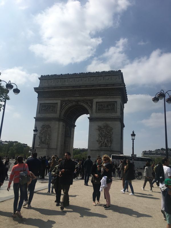 フランス・パリ「フランスの旅」の写真：凱旋門、シャンゼリゼ通り、オペラ座、ギャ...