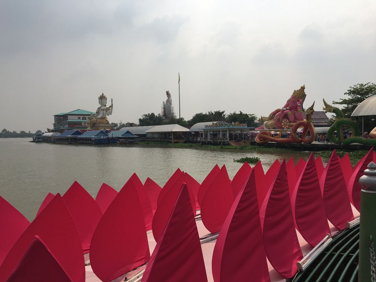 お坊さんが人かと思うぐらいリアルでした。