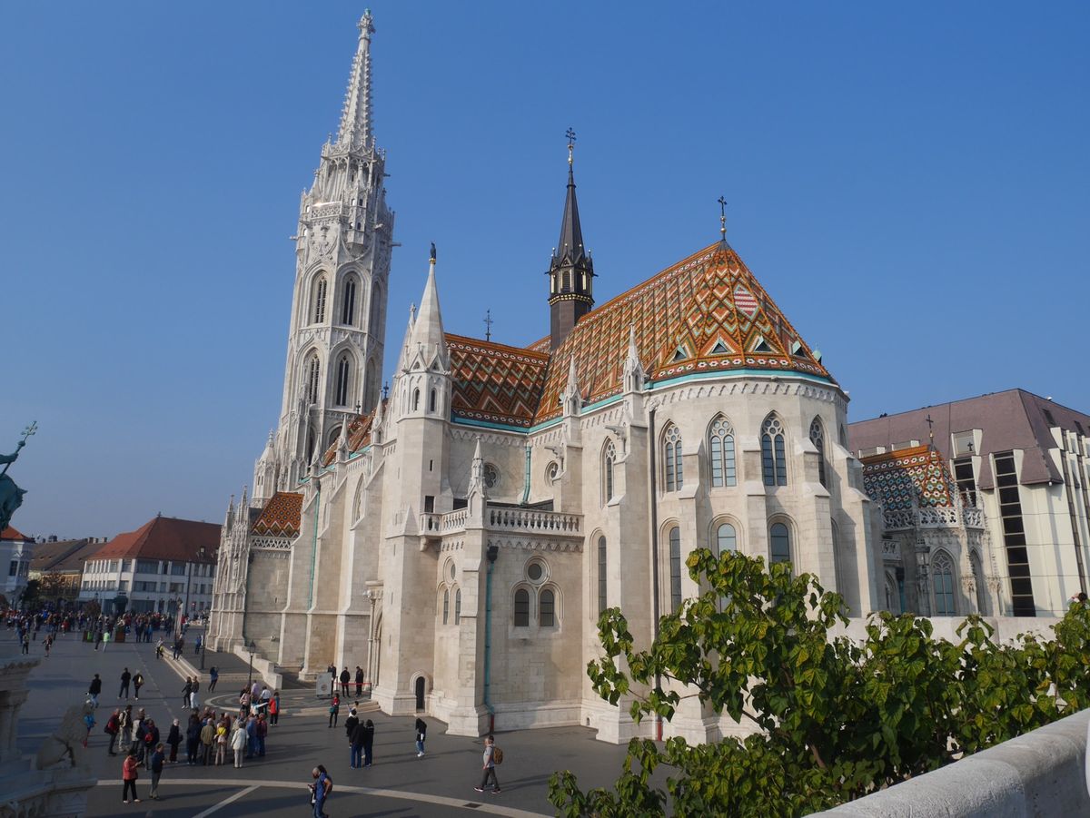 漁夫の砦、マーチャーシュ教会。
可愛い人形売ってました☺︎