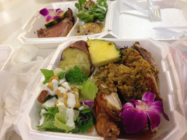 「親子ハワイ旅」の写真：foods in Hawaii
