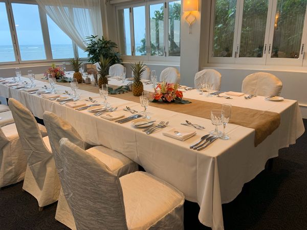 アメリカ(米国)・ハワイ「✈︎2019ハワイ結婚式・ハネムーン🇺🇸」の写真：🍴ハウツリーラナイ.
食事も、お肉やロブ...