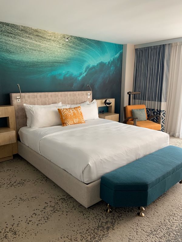 アメリカ(米国)・ハワイ「✈︎2019ハワイ結婚式・ハネムーン🇺🇸」の写真：🏨6〜8泊目　ワイキキ ビーチコマー.
...