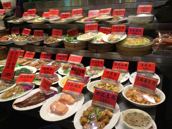 台湾・台北「✈︎2019台湾旅行🇹🇼」の写真：🍴好記担仔麵.
大好きな坦仔麵♡台湾啤酒...