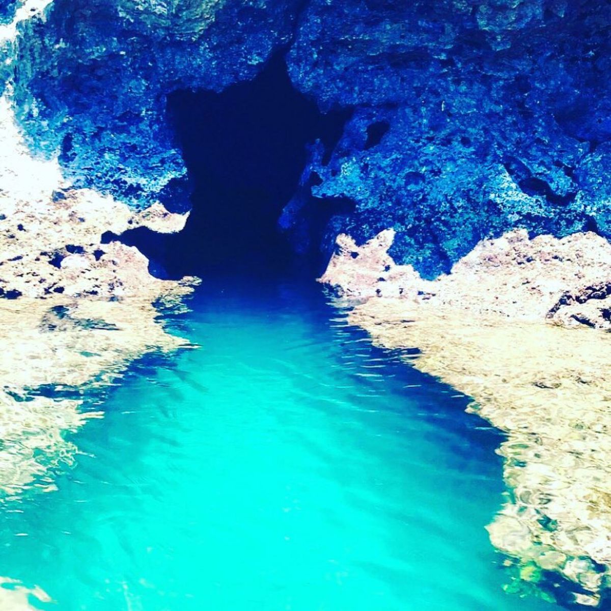 パンプキンホール鍾乳洞🎃