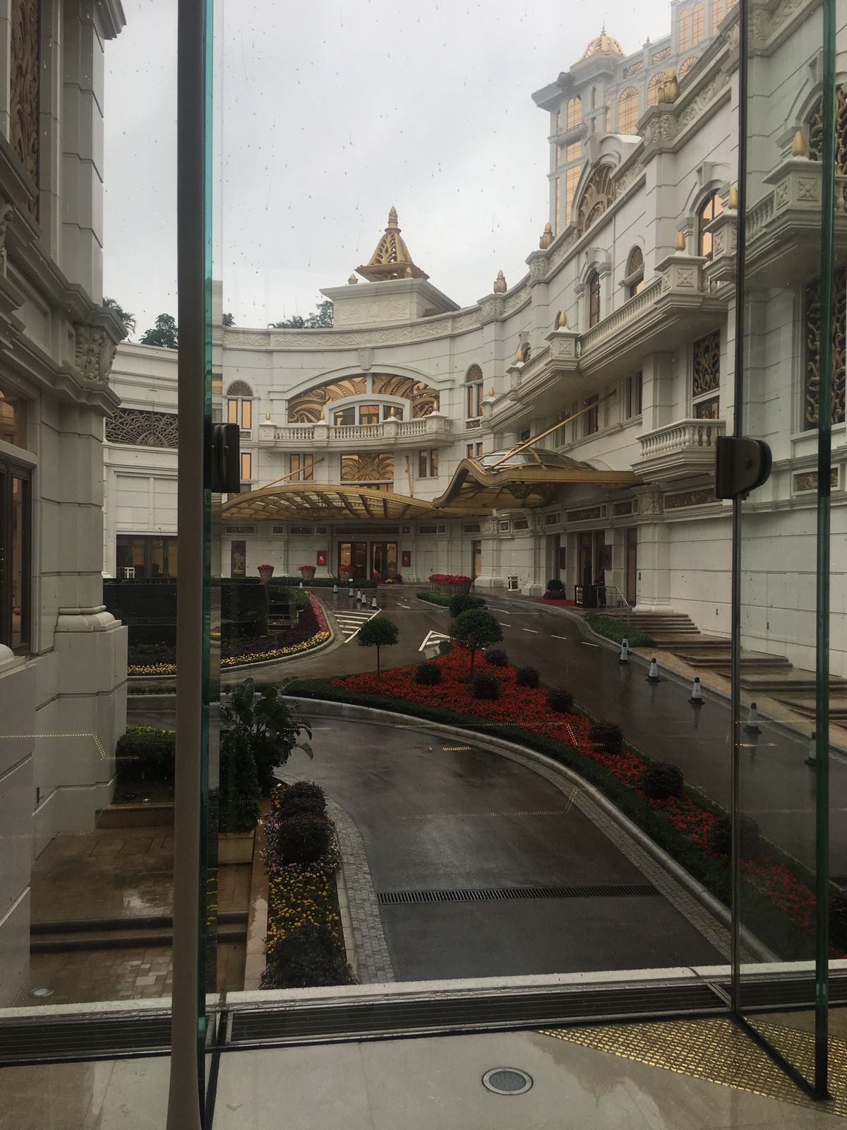 ギャラクシーマカオと、タイパ地区。
グァバジュース美味しかったです！