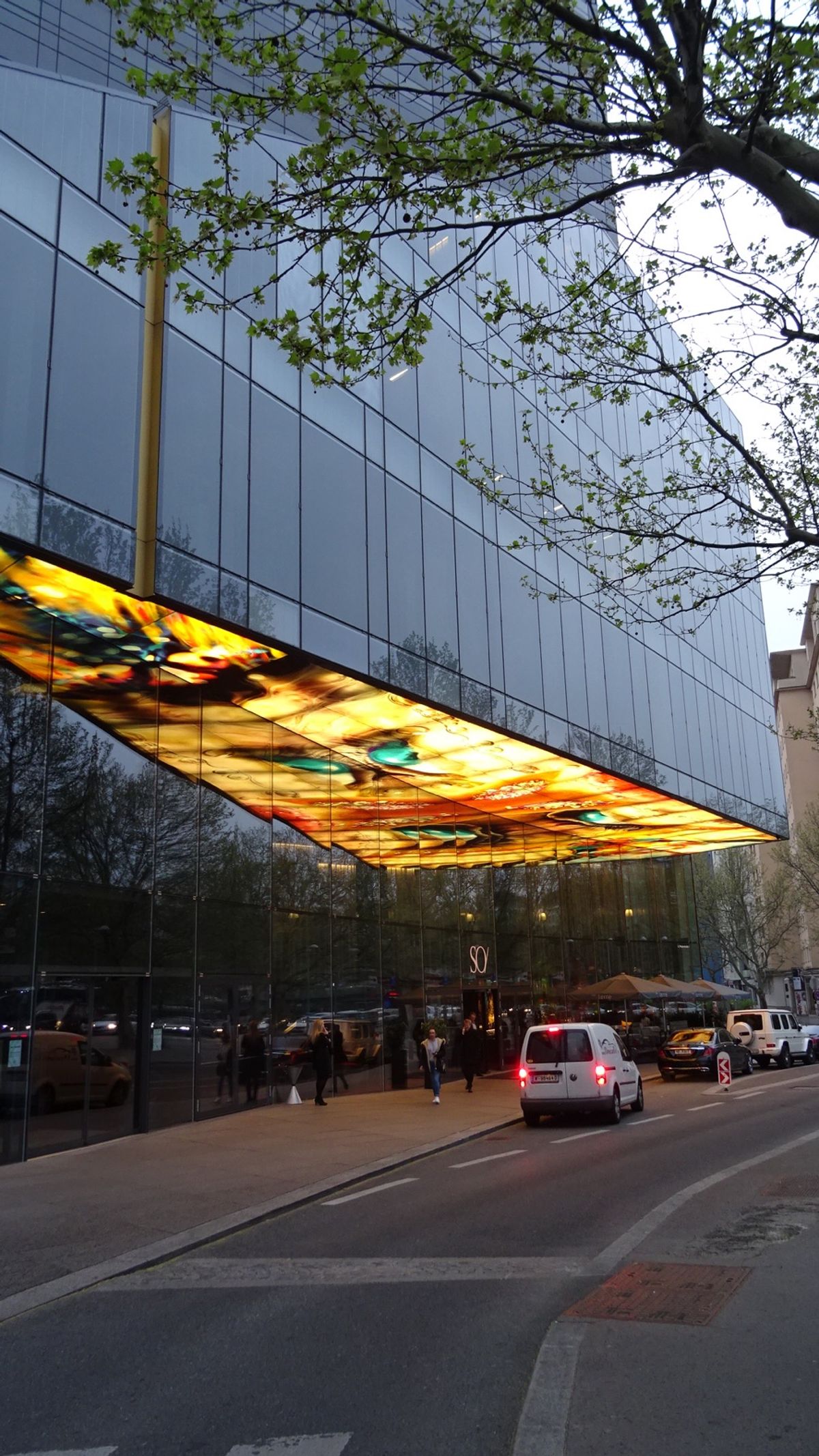 Jean NouvelのSoではコンセプトRoomで様々なインテリアのタイ...