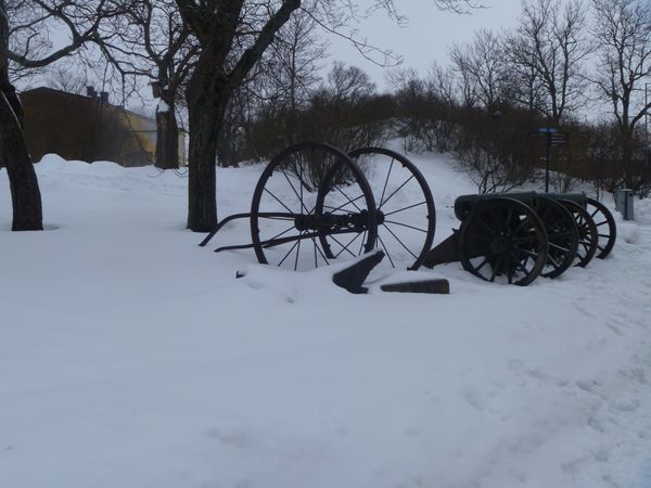 フィンランド・ヘルシンキ「オーロラの旅（フィンランド）」の写真：スオメンリンナへ！
真冬だったから、雪に...