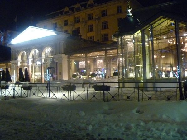 フィンランド・ヘルシンキ「オーロラの旅（フィンランド）」の写真：オーロラ旅の最終日の夜はちょっとリッチに...