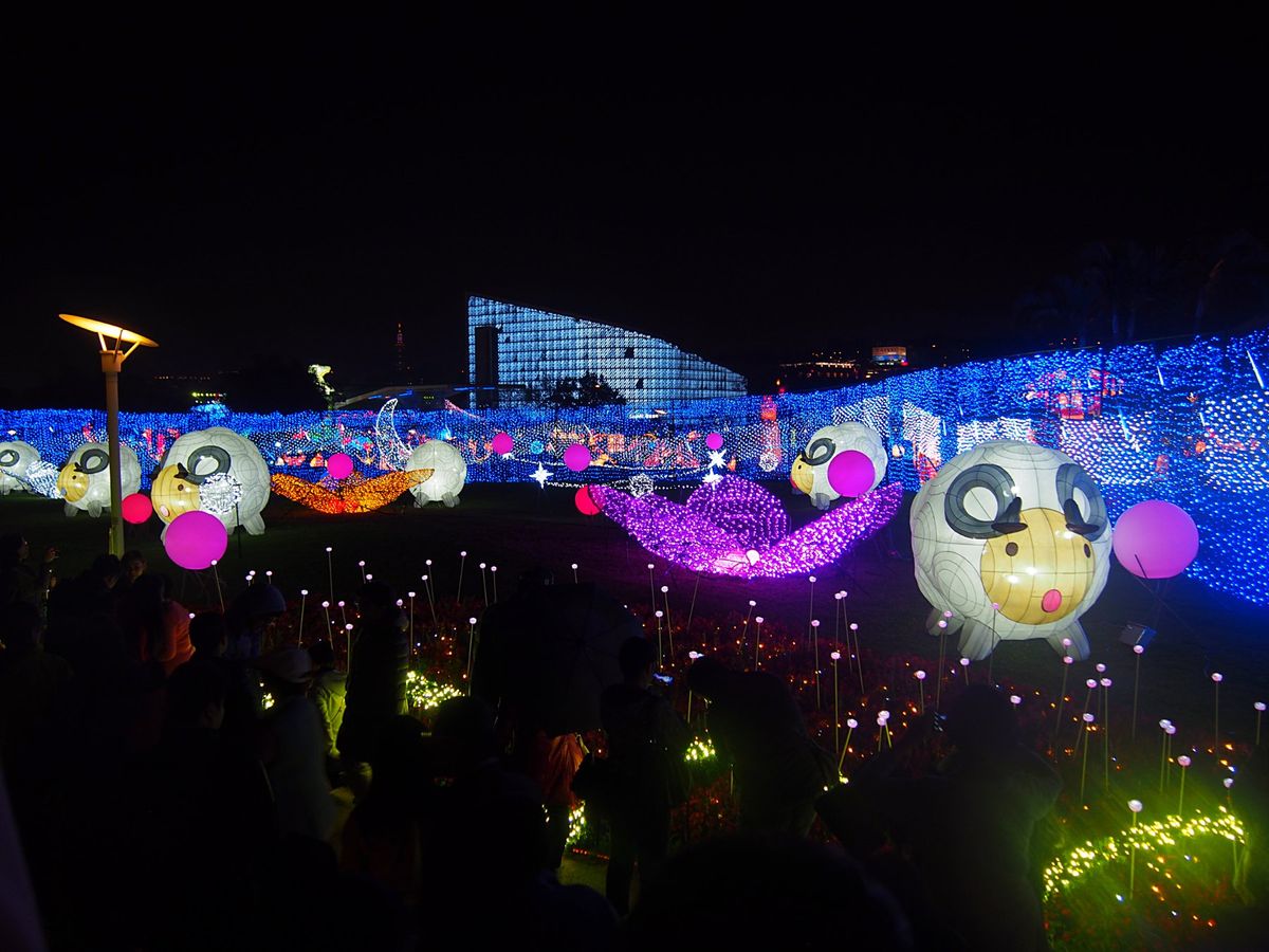 台湾ランタンフェスティバル
台湾では毎年各都市持ち回りでランタンフェスティ...