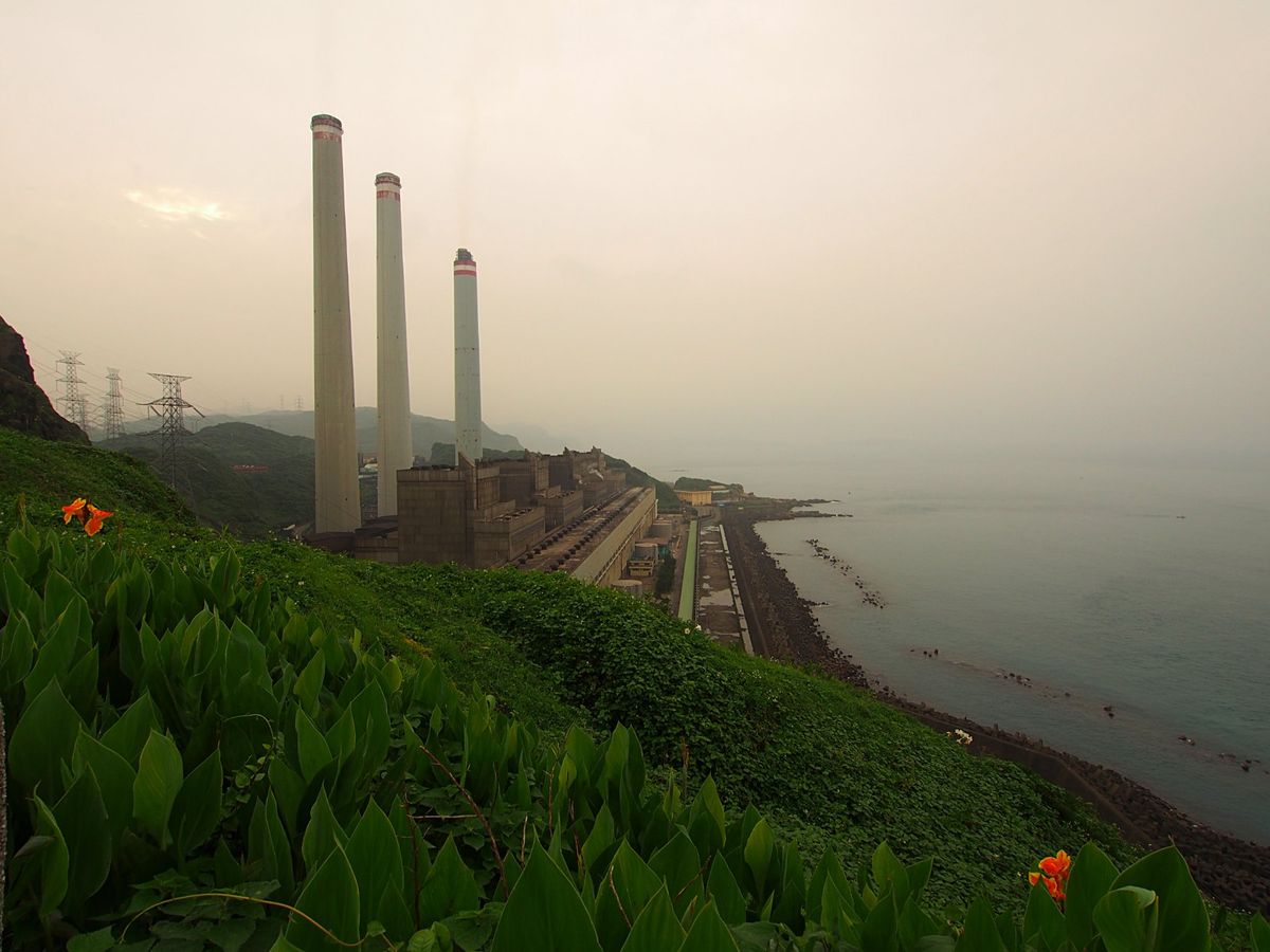 基隆
ここは台湾 最北端の街。
台湾で有数の貿易港があります。
台北周辺の...