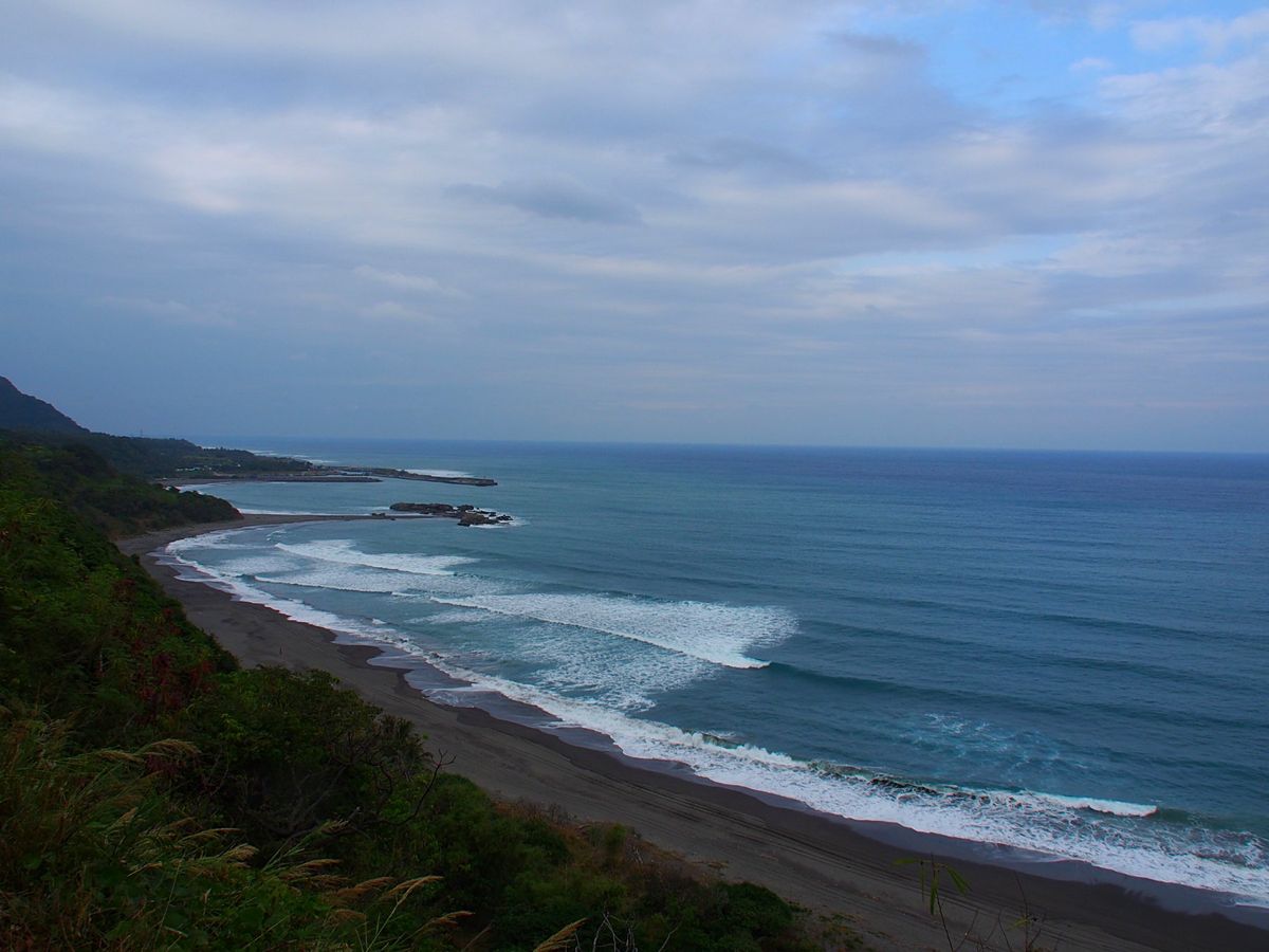 台東
首都の台北はもちろん、台中や台南も大きな街なので、台東もそうかと勝手...