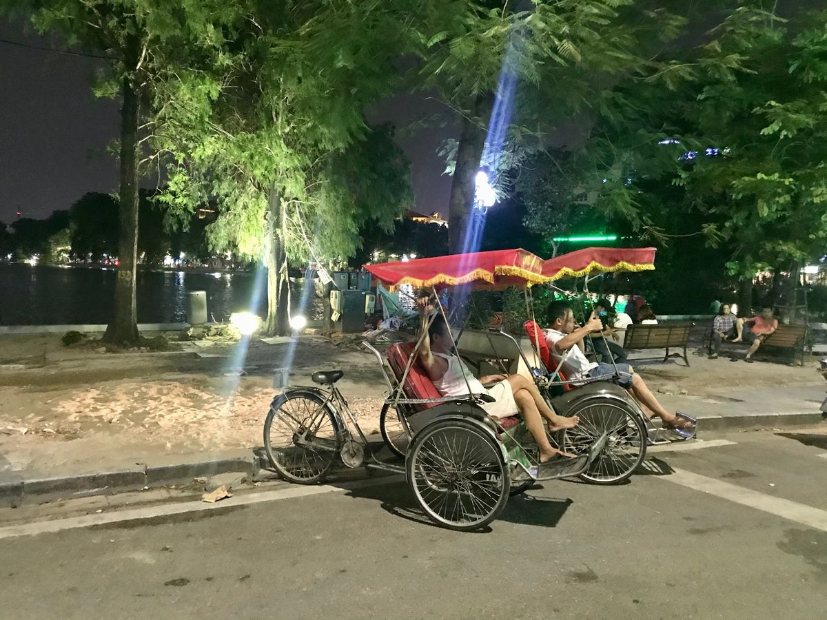 ハノイ旧市街の今　8/30撮影
ハノイの旧市街は半年前までそれはそれはたく...