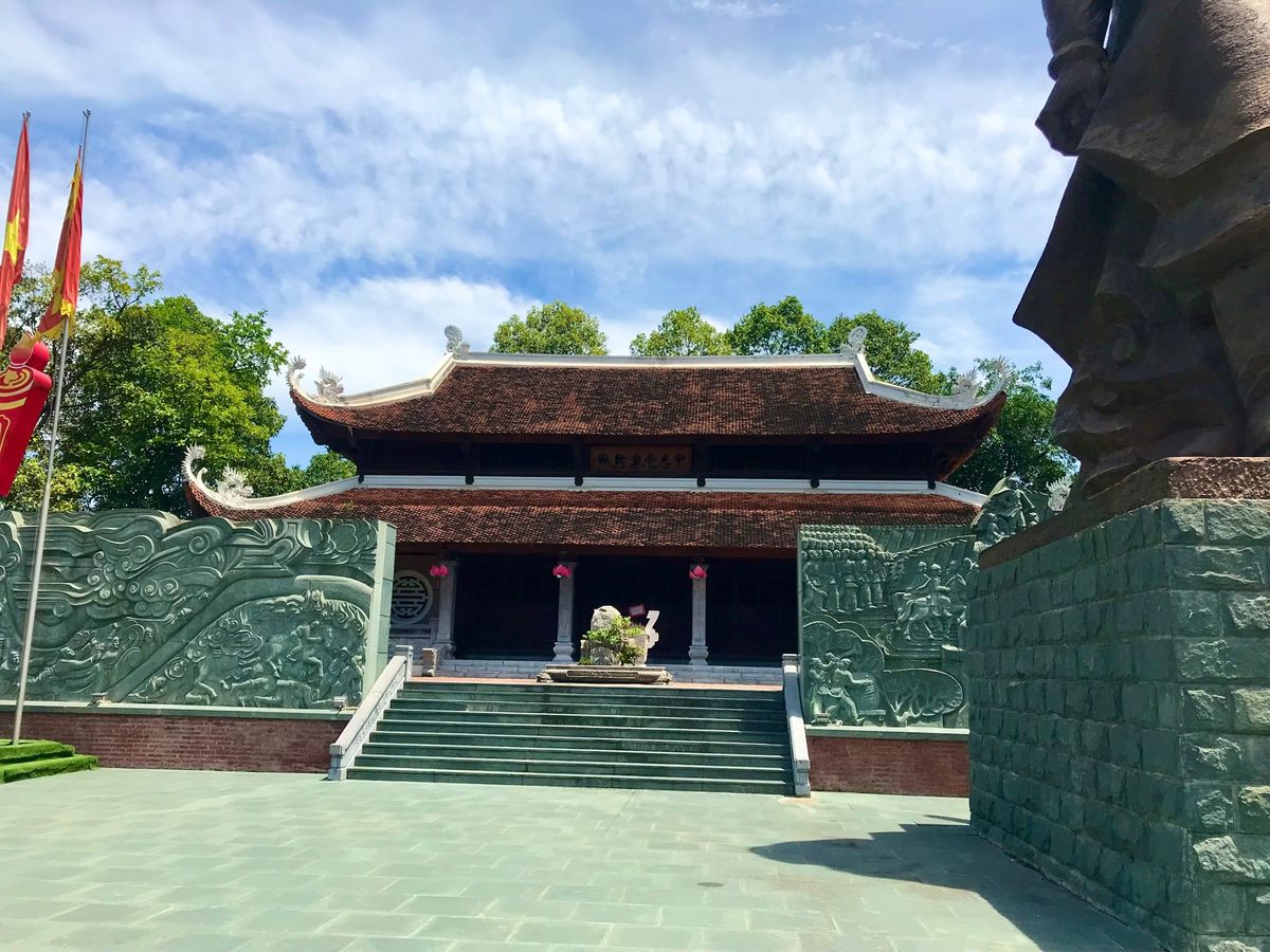 ドンダー公園
清朝との戦勝を記念して作られた公園。
今の時期のハノイは日中...