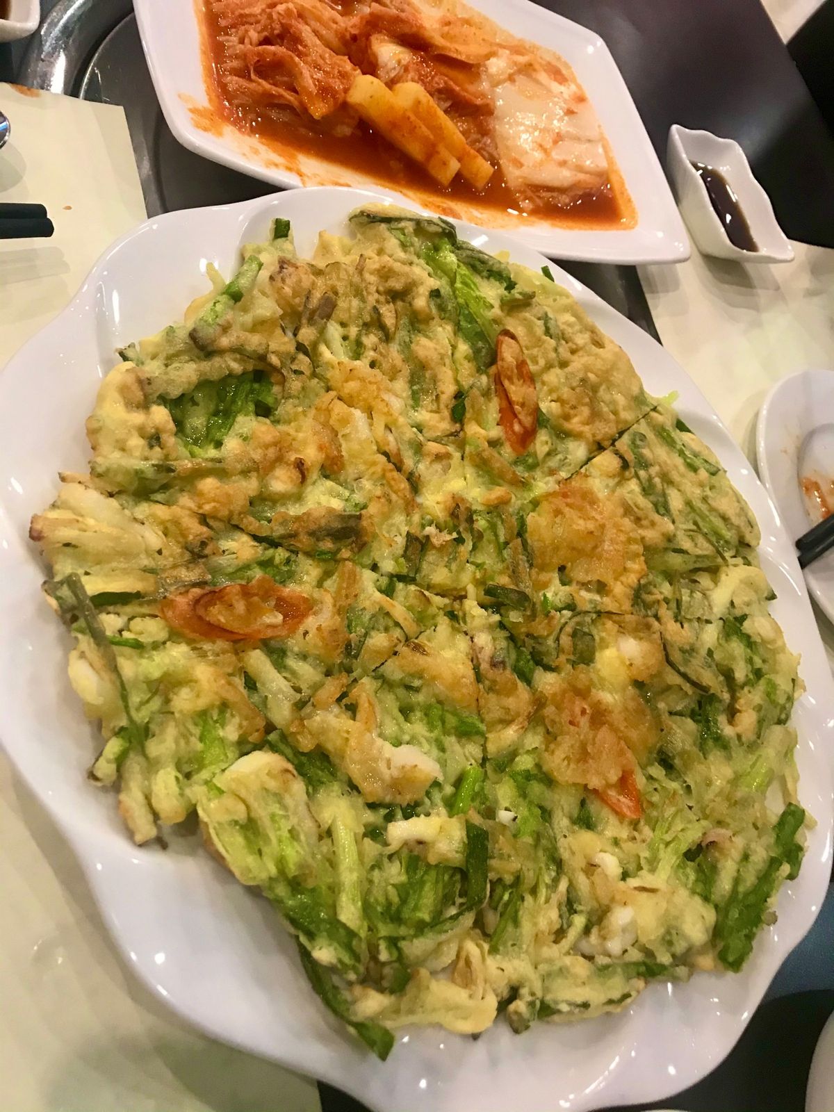 Koryo Restaurant 
ハノイに北朝鮮レストランはもともと2軒...